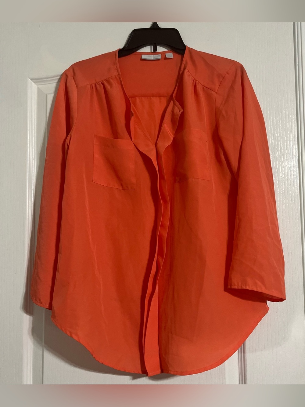 New York & Company Elegant Orange Button-Down Blouse with Chest Pockets Size M